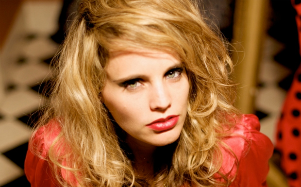 Anna Calvi
