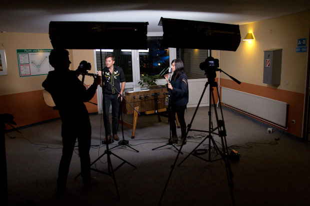 Die Geschwister Juanita und Joel Stein mit Bandkollege Glenn Moule. Die Howling Bells spielten für uns eine exklusive Aku...