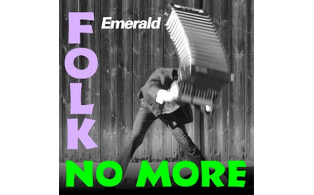 Und Emerald schwingen formschön das Akkordeon unter dem Motto "Folk No More".