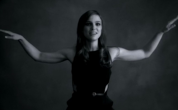 Natalie Portman in Paul McCartneys Video zu "My Valantine"