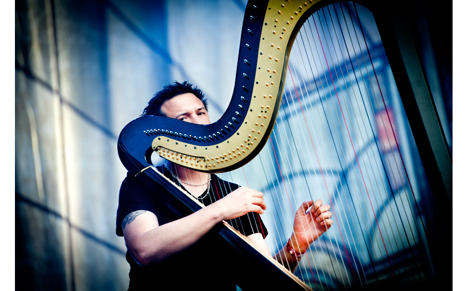 Bei ihren Shows immer auf der Bühne: Die Harfe.