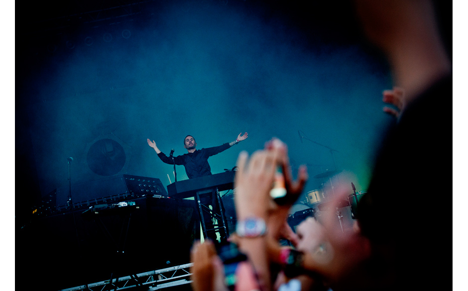 Blick auf die Bühne bei Miike Snow.