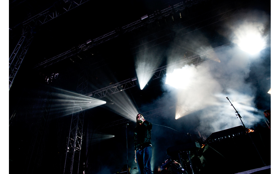 Ihre Lightshow mag es auch eher dunkel.