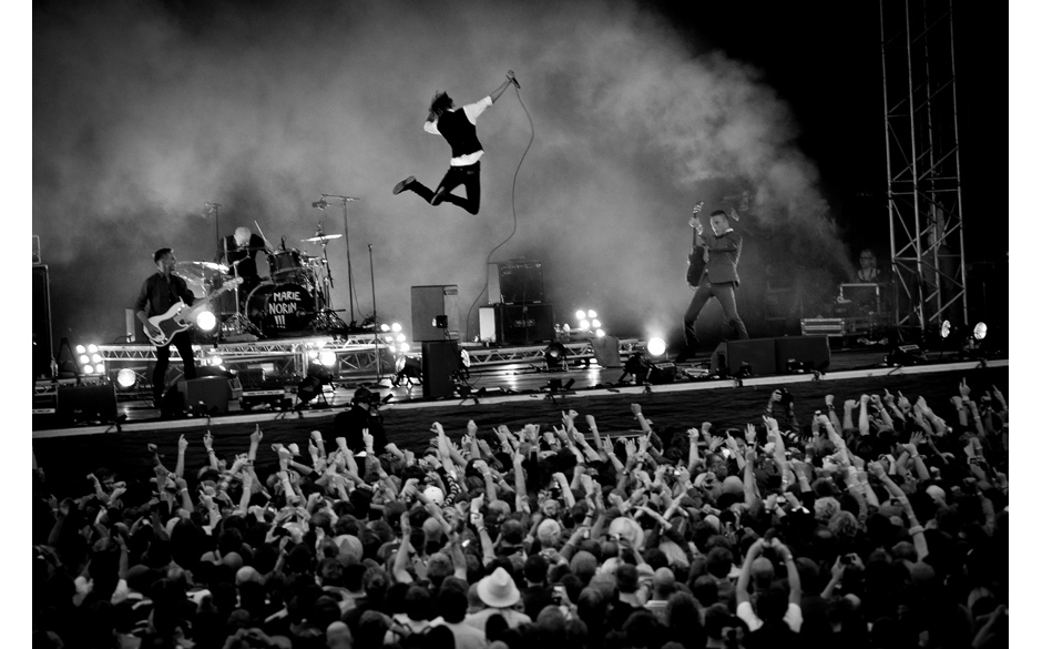 Refused sind wieder alive and kicking and jumping...
