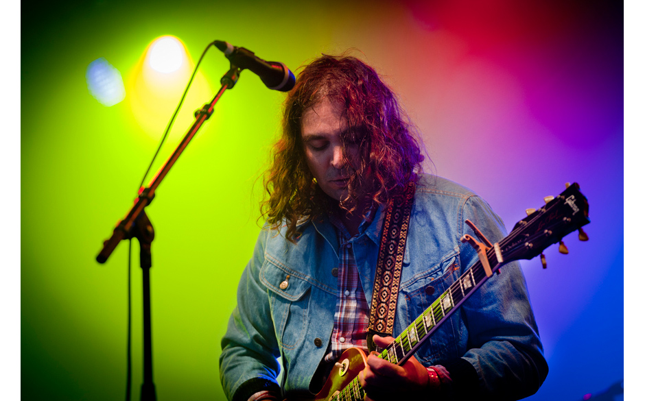 Funktioniert übrigens bei dieser Lightshow noch besser.