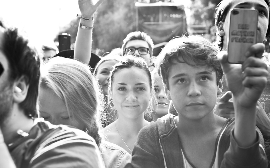 Da wird eher gelächelt und gefilmt.