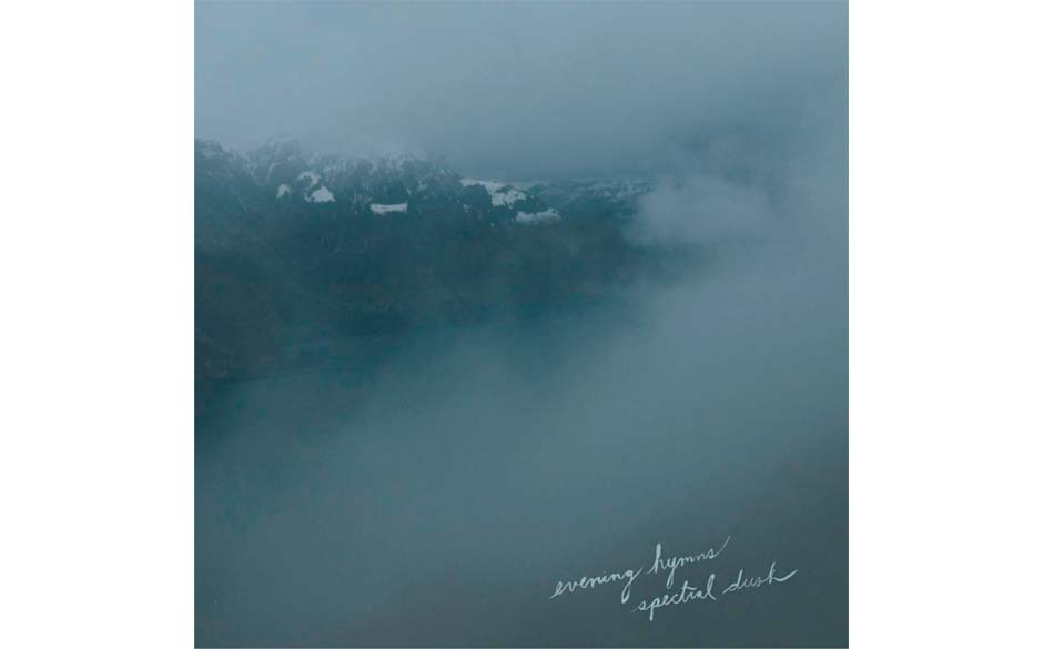 Evening Hymns- "Spectral Dusk" (Strange Ways/Indigo)Drei Sterne gibt es in unseren Kurzreviews: "Songschreiber Jonas Bonet...