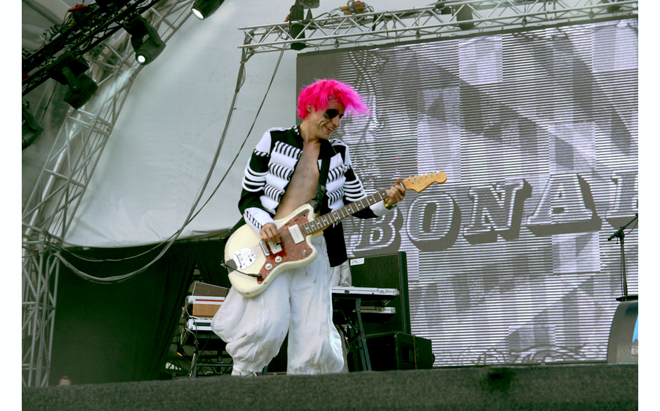 Tobias Jundt wird es als Buschmann dann doch mal zu heiß.