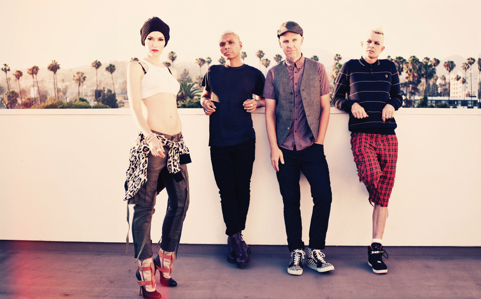 Dann gibt es da noch diesen Titeltrack, der einen wilden Tanz mit Genres und Tempi vollführt. "Das ist unser eigenes 'Boh...