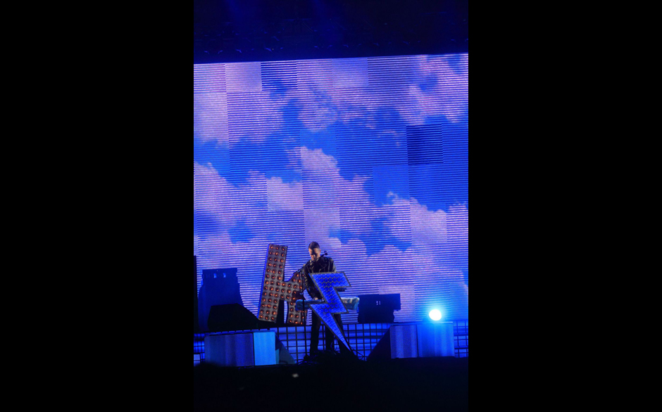 Brandon Flowers im Wolkenmeer...