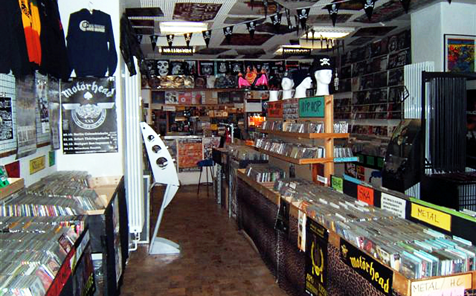 Wie jede Woche reisen wir in unserer Albenvorschau wieder durch die Plattenläden des Landes. Heute empfehlen wir einen Be...