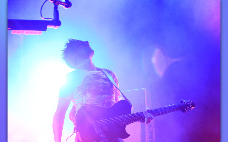 Matt Bellamy richtet auch seinen Blick auf Größeres.