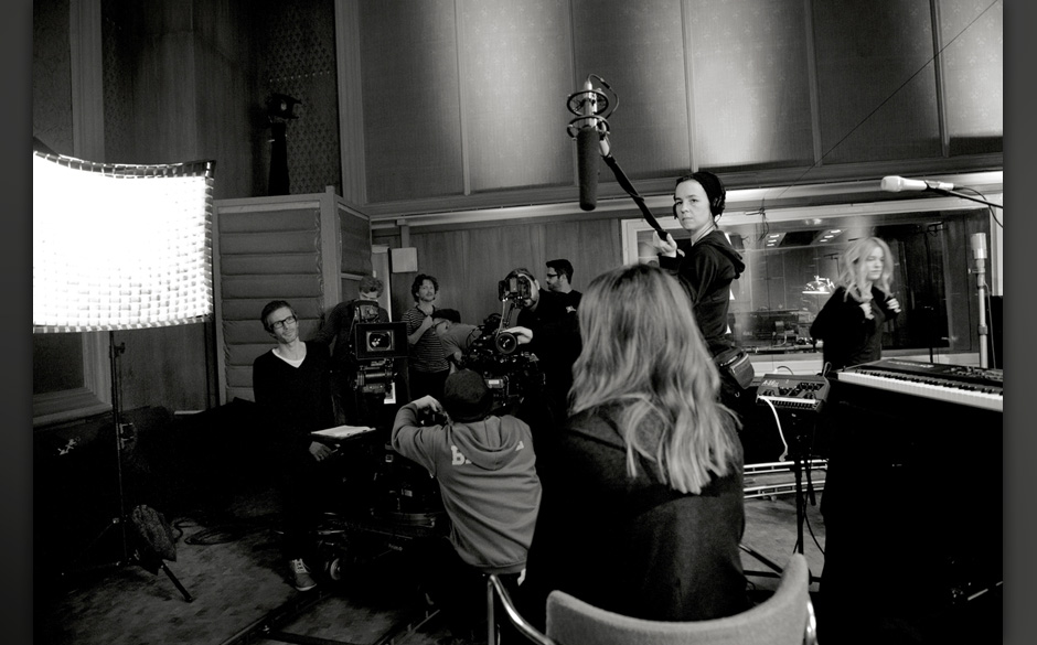 So sieht das aus, wenn man im Zentrum der Aufmerksamkeit steht.