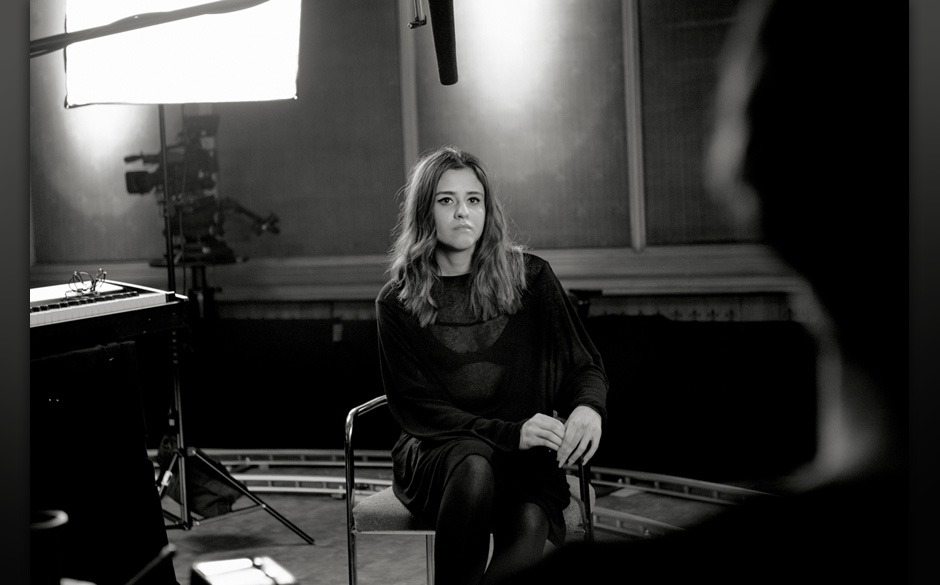 Diese Frage scheint ihr NICHT zu schmecken.