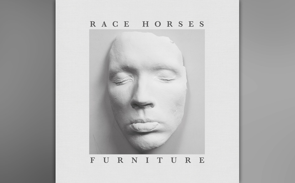 Race Horses - Furniture (PIAS / Rough Trade)
Dreieinhalb Sterne gibt es in unseren Kurzkritiken: "Der durchgeknallte Pop d...