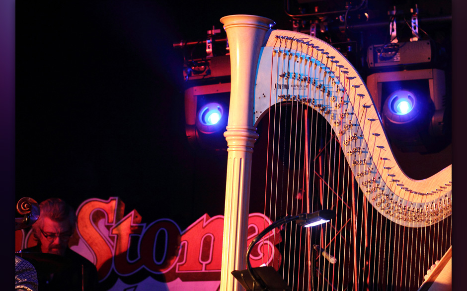 Ja, eindeutig eine tolle Szenerie, die sich beim Van Dyke Parks-Auftritt so bot.