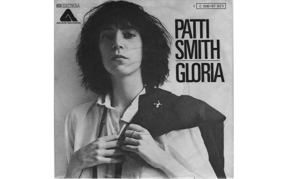 PATTI SMITH: Gloria (1976)
Ende 1975, Anfang 1976 kam für mich wieder Leben in die Popmusik. Vorher hatte ich die Lust da...