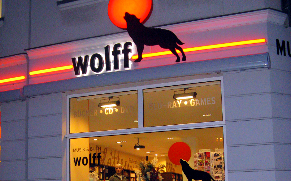 Wie jede Woche reisen wir in unserer Albenvorschau durch die Plattenläden des Landes. Heute empfehlen wir einen Besuch be...