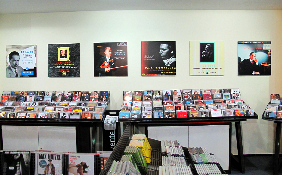 Wie jede Woche reisen wir durch die Plattenläden dieses Landes. Diesmal empfehlen wir einen Besuch bei Sym-Phon,
Ostwall ...