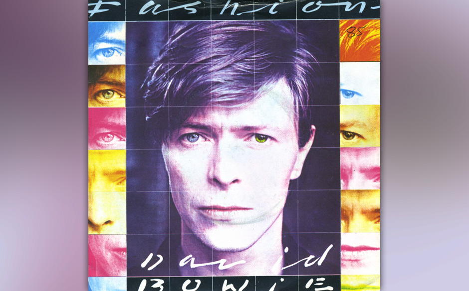 39. Fashion. Der markante Basslauf, Robert Fripps sägendes Gitarrenriff, die marschierenden Mode-Models – „Fashion“...