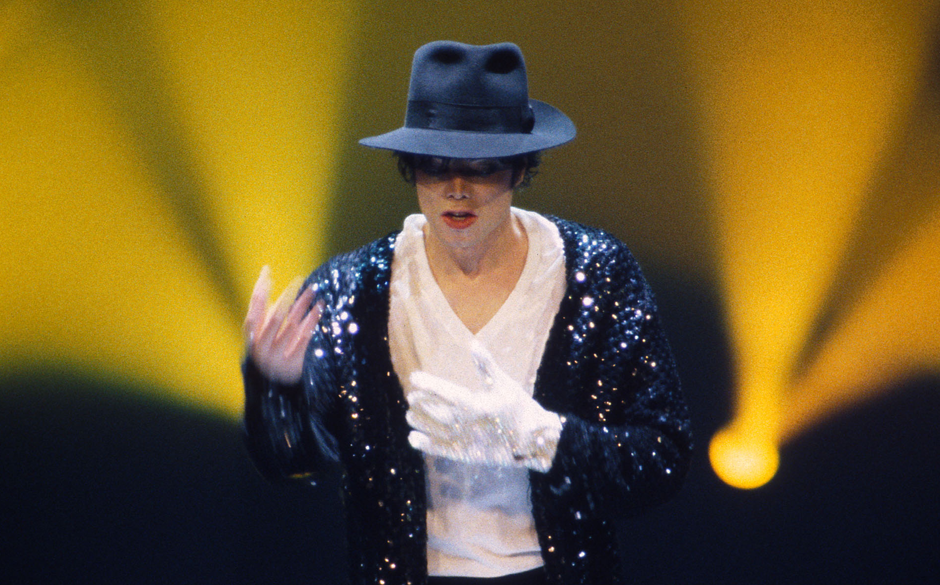 Für mich steht das auf jeden Fall auf derselben Stufe wie manche dieser irren Brian-Eno-
Sachen. Einfach unglaublich, far...