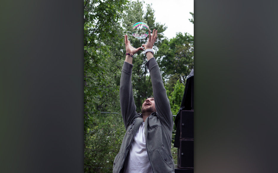 Und bevor Coexist auf der Live-Bühne zu hören war...