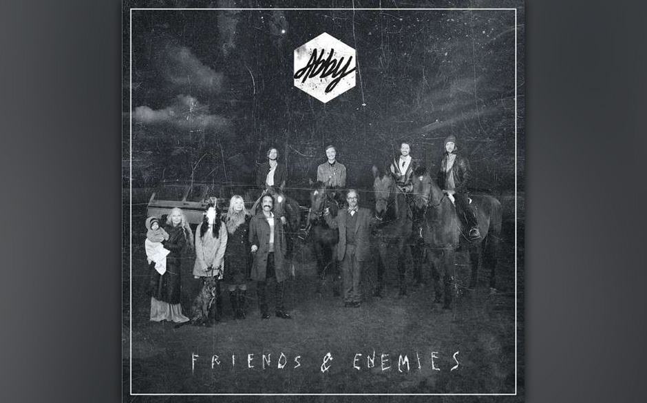 Abby - Friends & Enemies. Abby spielen unkonventionelle Indie-Pop-Lieder über entspannte Dance-Grooves.