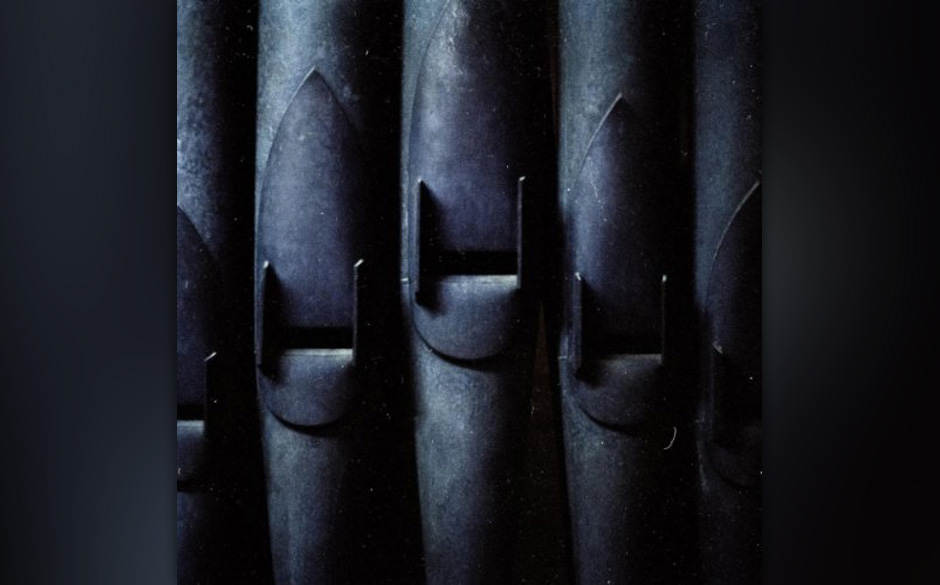 Anna Von Hausswolff - "Ceremony"

Die Orgelpfeifen dröhnen in einer fremden Welt. Ästhetische Bezugspunkte der Schwedin ...