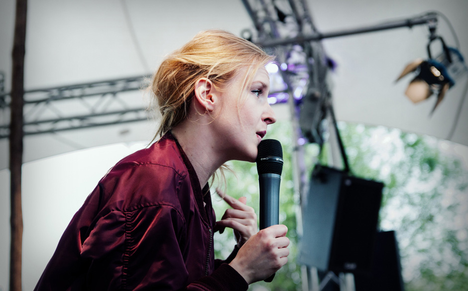 Leslie Clio überzeugte wieder das für die kleine Bühne viel zu große Publikum...