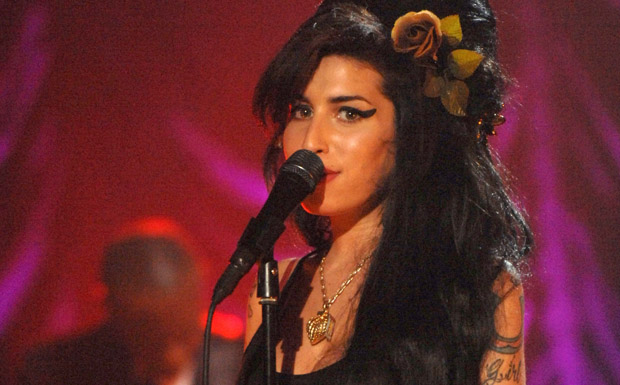 Amy Winehouse bei den Grammys