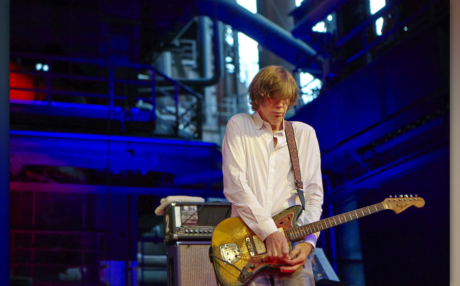 Chelsea Light Moving