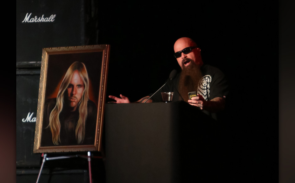 HOLLYWOOD, CA - MAY 23:  Guitarist Kerry King of the metal band Slayer speaks at the memorial celebration for Slayer Guita...