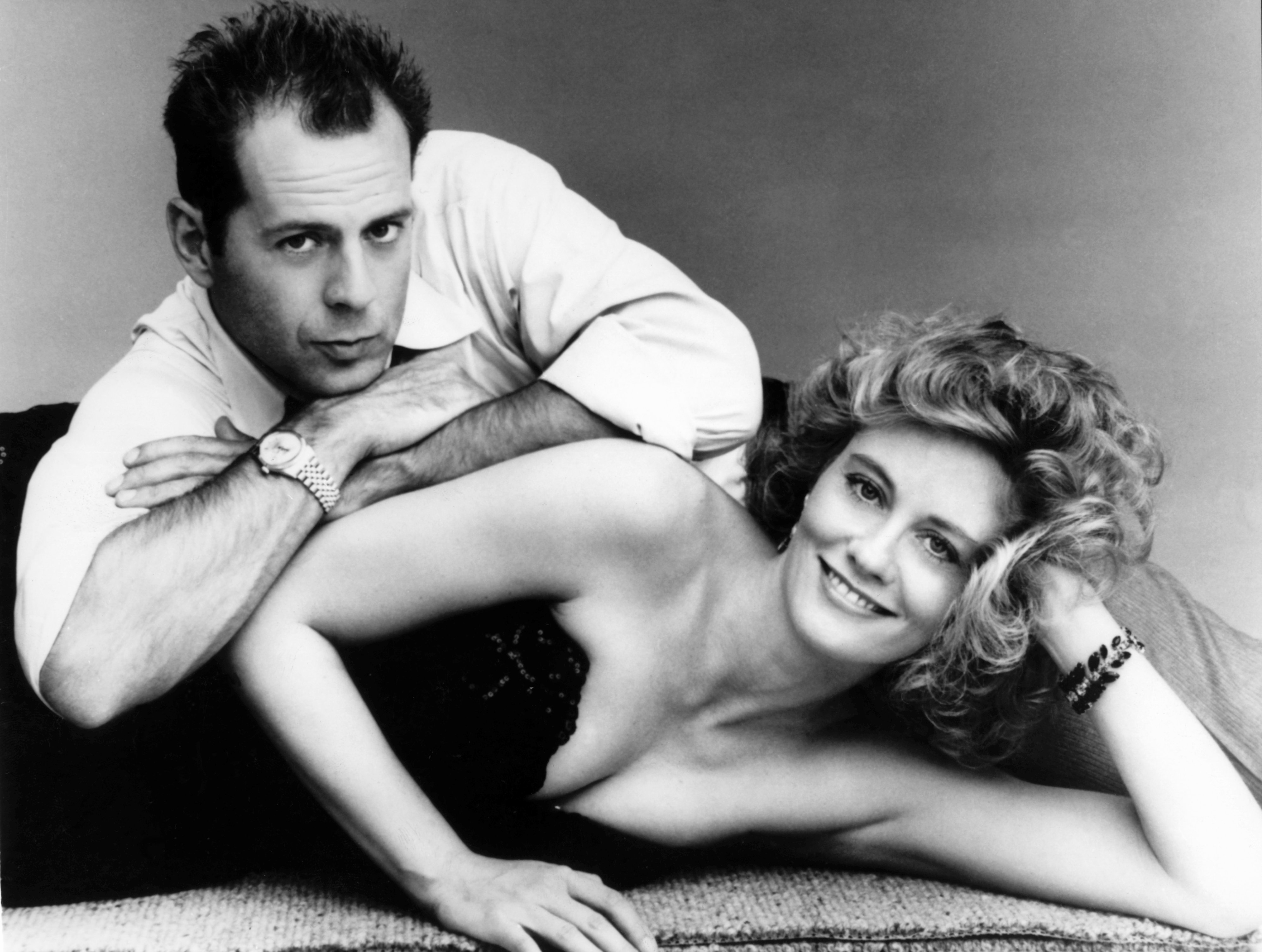 61. Das Model und der Schnüffler - Maddie Hayes (Cybill Shepherd)

Drei Jahre lang zofft sich Maddie Hayes (Cybill Shephe...