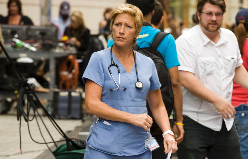65.Nurse Jackie -Jackie Peyton (Edie Falco)

Wie wahnsinnig muss man sein, um in einer New Yorker Notaufnahme zu arbeiten ...