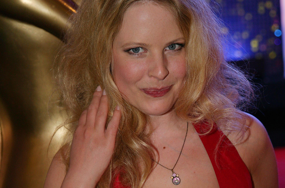 58. Doctor's Diary - Gretchen Haase (Diana Amft)

Margarete "Gretchen" Haase hat zwei Probleme. Eines heißt Marc Meier, d...