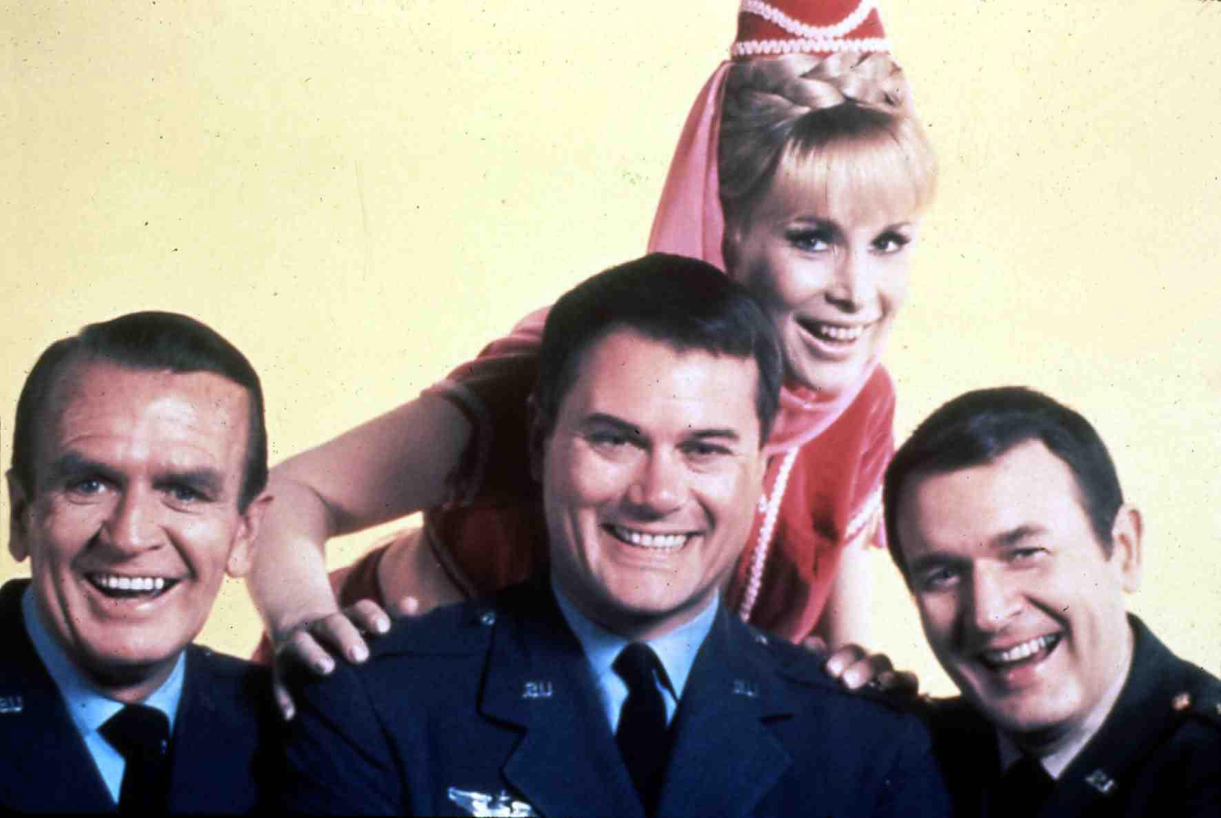 54. Bezaubernde Jeannie - Jeannie (Barbara Eden)

Jeannie ist eine Filmfigur, wie sie sich nur US-Fernsehproduzenten ausde...