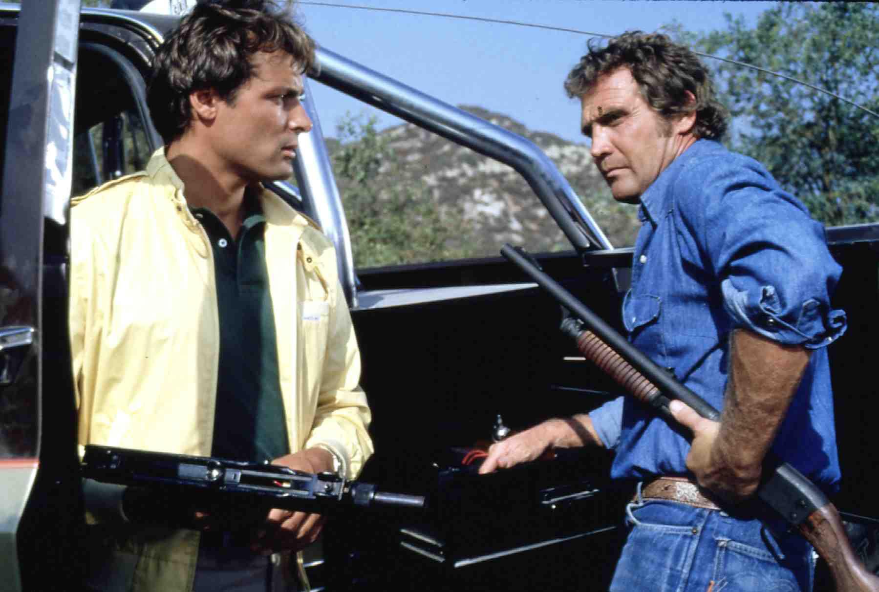 41. Ein Colt für alle Fälle - Colt Seavers (Lee Majors)

I might fall from a tall building/ I might roll a brand-new car...