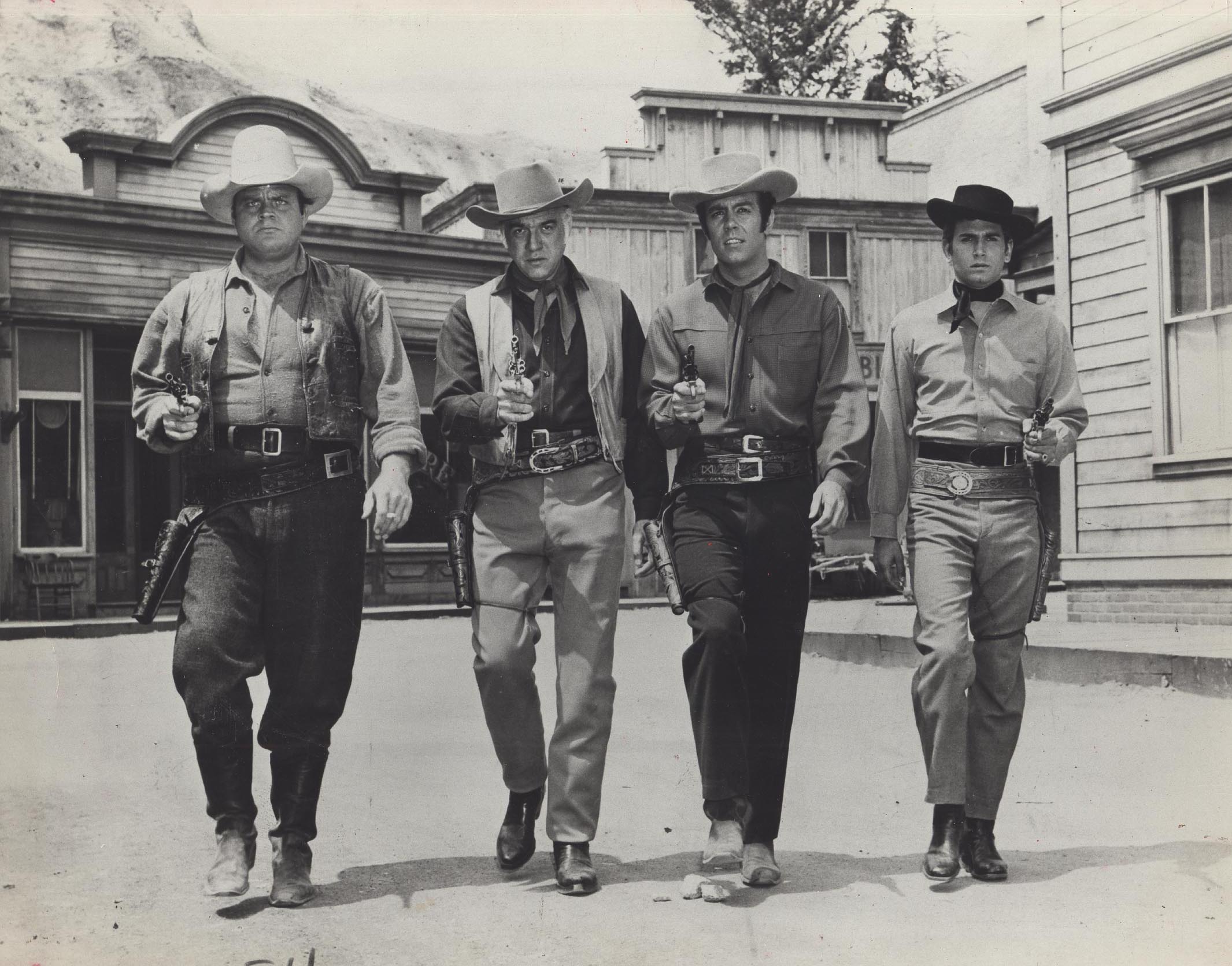 63. Bonanza - Eric "Hoss" Cartwright (Dan Blocker)

Hoss Cartwright ist fast schon eine Karikatur des liebenswerten Dicken...