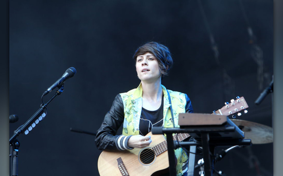 Tegan and Sara.jpg