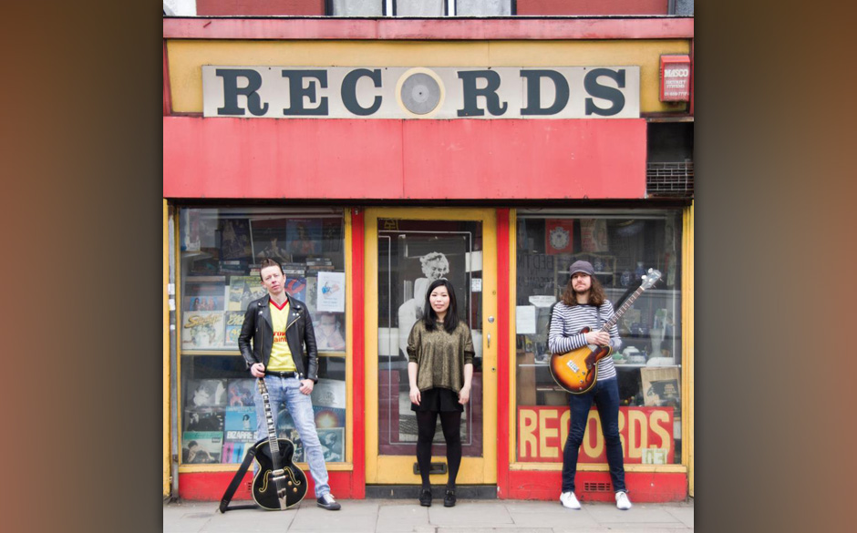 Kicks: Peter Parker’s Rock’n’Roll Club  - "The EP". Wie eine Demo zur ersten Stones-LP poltert „Lonely In The Hous...