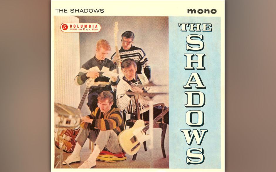 The Shadows - The Shadows

Diverse Hits hatten bereits bewiesen, dass Cliff Richards Backing-Band auch ohne den Star erfol...