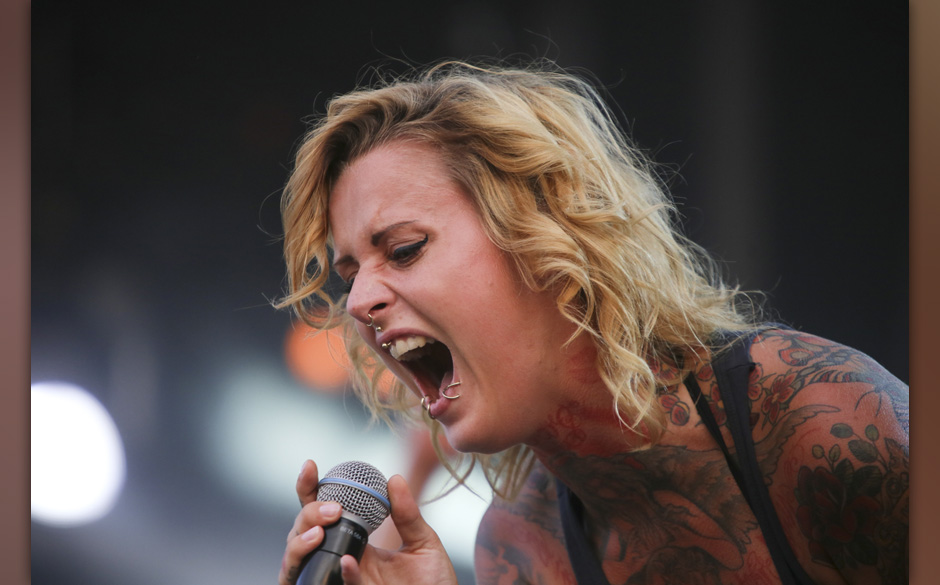 130817-1725-jennifer rostock.jpg