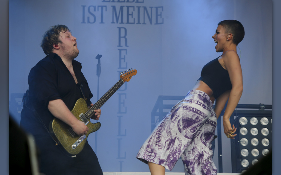 130818-173-frida gold.jpg