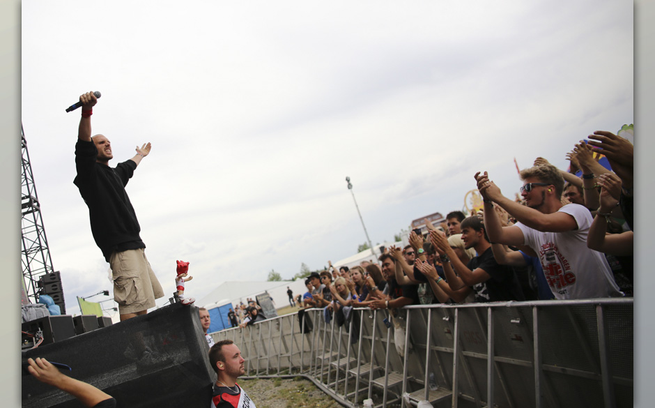 130818-314-iriÇ revoltÇs.jpg