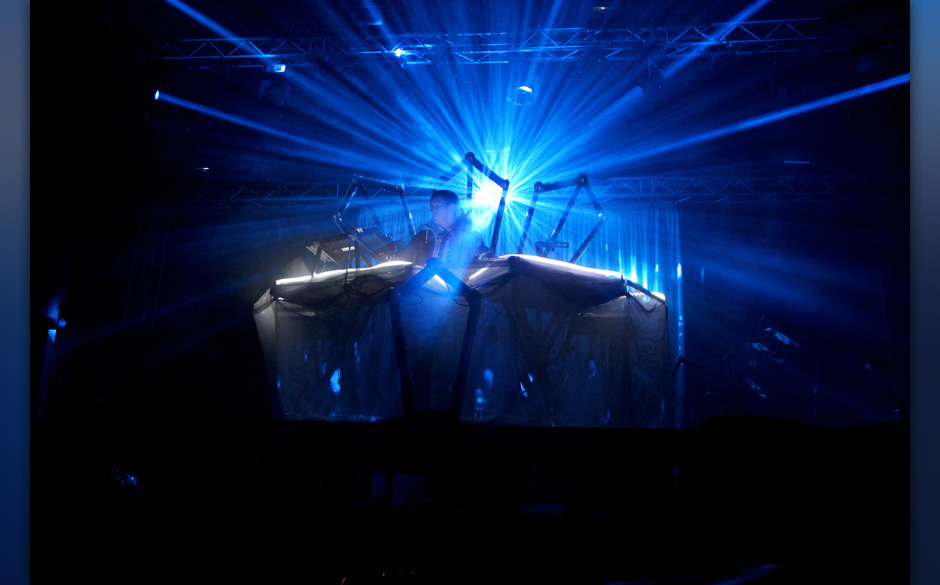 Totally Enormous Extinct Dinosaurs