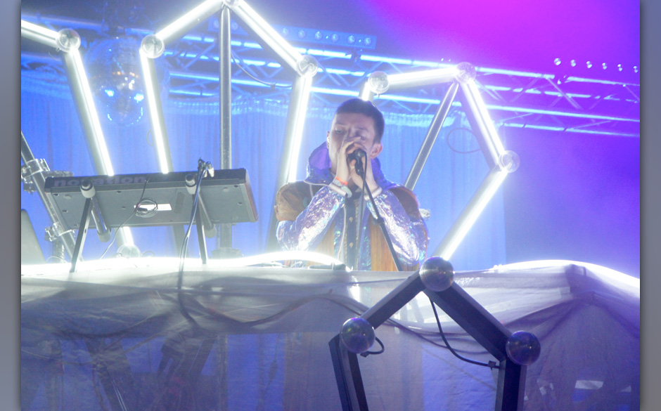 Totally Enormous Extinct Dinosaurs
