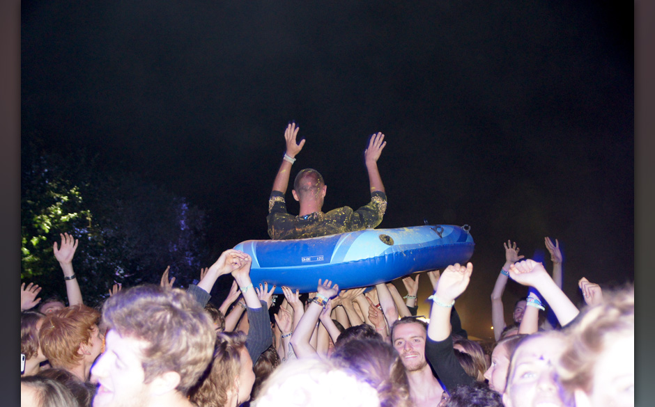 Fans bei Totally Enormous Extinct Dinosaurs