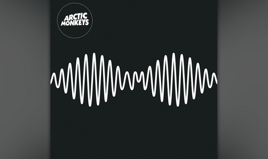 Arctic Monkeys - 'AM'

Nach Franz Ferdinand und den Babyshambles revitalisieren  die Arctic Monkeys stampfend bis poppig den 