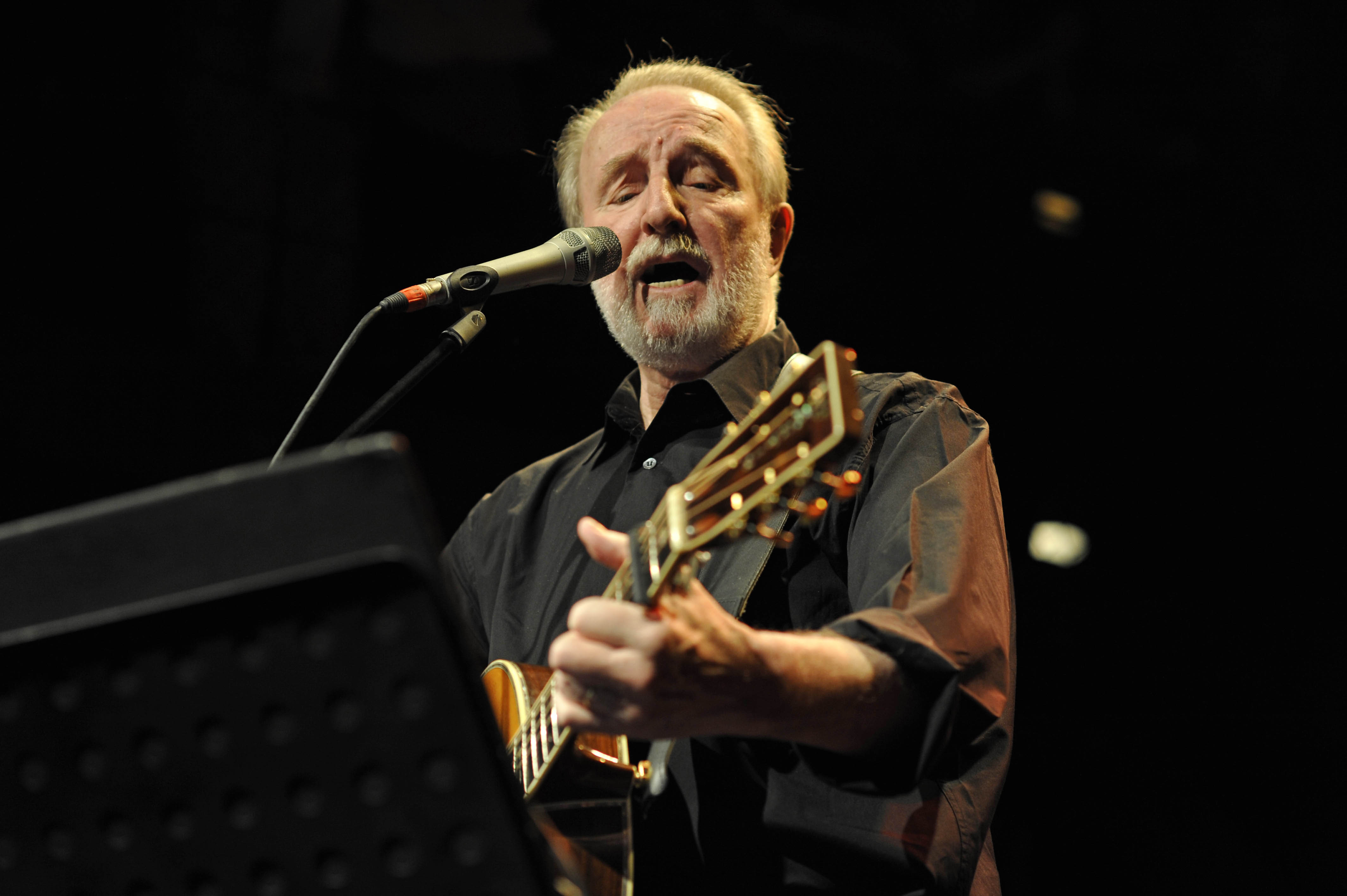 Hannes Wader: Geboren 23.6.1942 in Bethel.
Wichtigste Alben: „Ich hatte mir noch so viel vorgenommen“ (1971), „7 Lie...