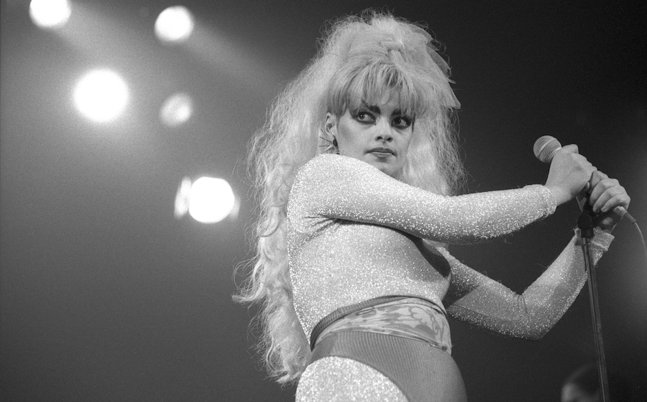 Nina Hagen: Geboren am 11.3.1955 in Ost-Berlin.
Wichtigste Alben: „Nina Hagen Band“ (1978), „Unbehagen“ (1979, bei...